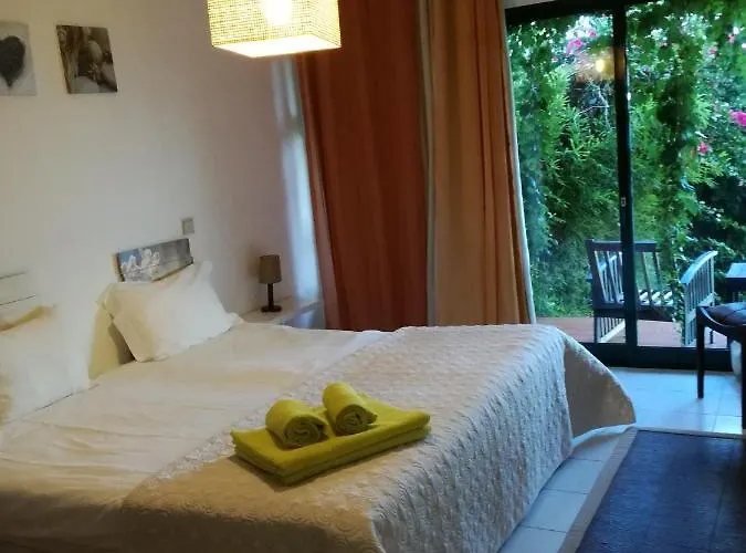 Sea To - Sea Front View